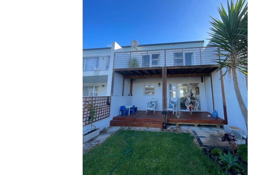 To Let 3 Bedroom Property for Rent in Big Bay Western Cape